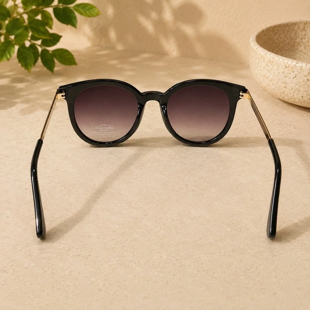 Oscar‎ by Oscar de la Renta Women's Designer Sunglasses Black Gradient